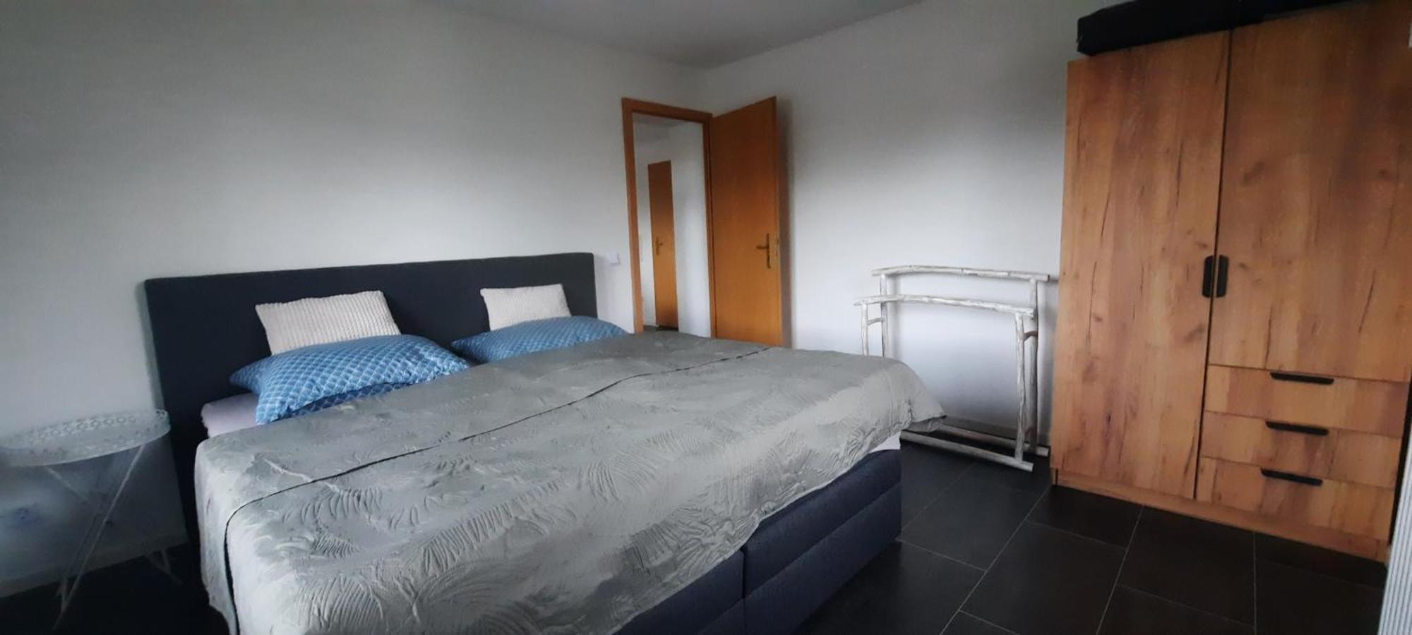 Apartment 2 *